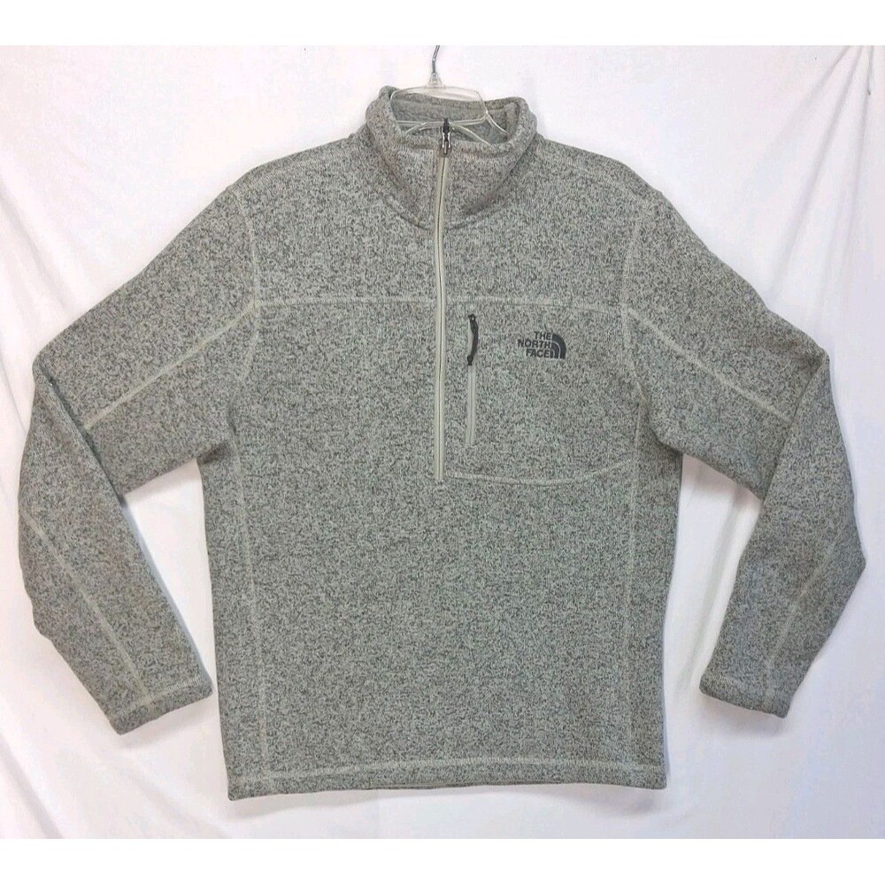 The North Face Men’s Medium Gray Quarter Zip Fleece Pullover Sweater